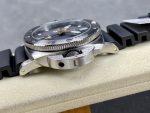 VS Factory Panerai Submersible “Navy SEALs” 44mm PAM01323 1:1 Super Clone – Custom Dandong P.900 Movement - Image 8