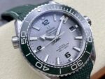VS Factory Omega Seamaster Planet Ocean 600M 43.5mm Grey Dial Green Ceramic Bezel Green Rubber Strap (215.32.44.21.06.001) 1:1 Super Clone – DD8900 Movement - Image 4
