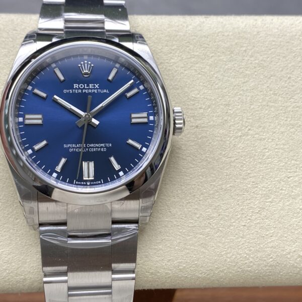 VS Factory Rolex Oyster Perpetual 36mm Bright Blue Sunburst Dial Smooth Bezel Oyster Bracelet (126000) 1:1 Super Clone – DD3230 Movement