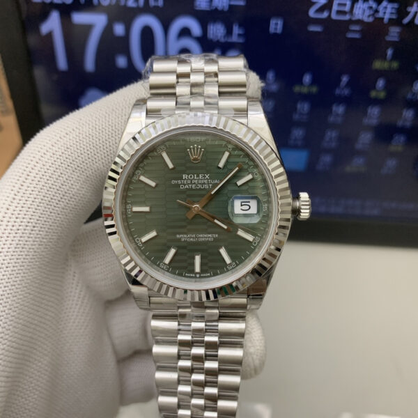 VS Factory Rolex Datejust 41mm Green Fluted Motif Dial Fluted Bezel Jubilee Bracelet (126334) 1:1 Super Clone – DD3235 Movement