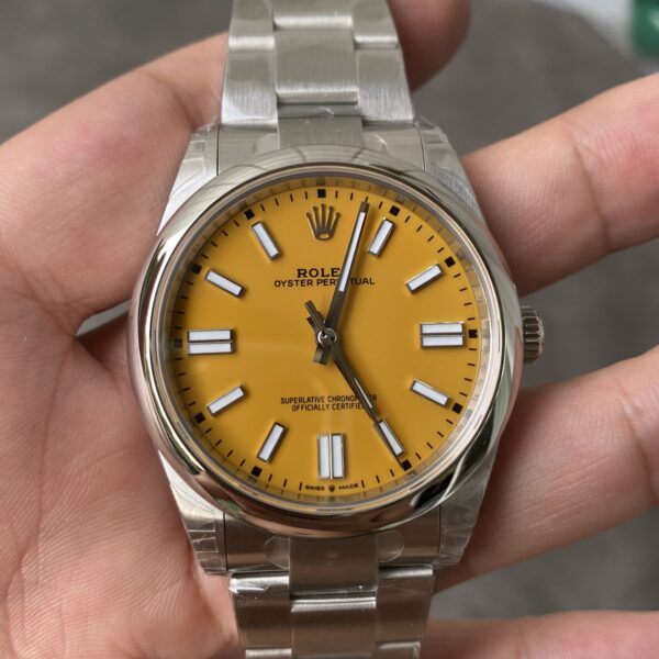 VS Factory Rolex Oyster Perpetual 41mm Yellow Dial(124300) 1:1 Super Clone – DD3230 Movement