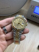 VS Factory Rolex Datejust 41mm Two-Tone Yellow Gold Fluted Motif Dial Jubilee Bracelet (126333) 1:1 Super Clone – DD3235 Movement - Image 4