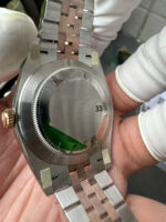 VS Factory Rolex Datejust 41mm Two-Tone Rose Gold Slate “Wimbledon” Dial Smooth Bezel Jubilee Bracelet (126301) 1:1 Super Clone – DD3235 Movement - Image 9