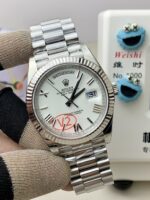 VS Factory (V2) Rolex Day-Date 40mm White Roman Dial Fluted Bezel President Bracelet (228239) 1:1 Super Clone – DD3255 Movement - Image 3