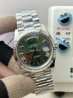 VS Factory (V2) Rolex Day-Date 40mm White Gold Olive Green Sunburst Roman Dial Fluted Bezel President Bracelet (228239) 1:1 Super Clone – DD3255 Movement - Image 3