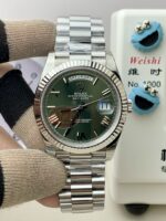 VS Factory (V2) Rolex Day-Date 40mm White Gold Olive Green Sunburst Roman Dial Fluted Bezel President Bracelet (228239) 1:1 Super Clone – DD3255 Movement - Image 2