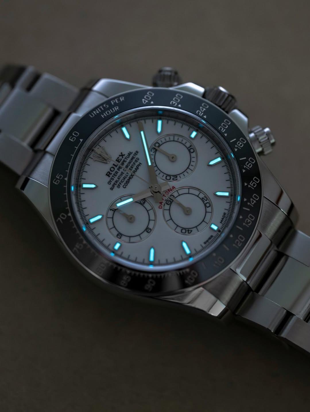 VSF Daytona 126502 glowing with authentic Swiss-grade blue Chromalight