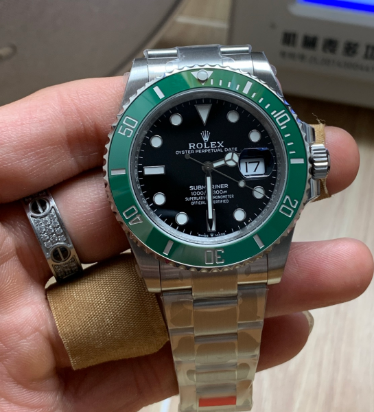 VS Factory Rolex Submariner Date “Starbucks” Green Bezel 41mm (126610LV) 1:1 Super Clone – DD3235 Movement