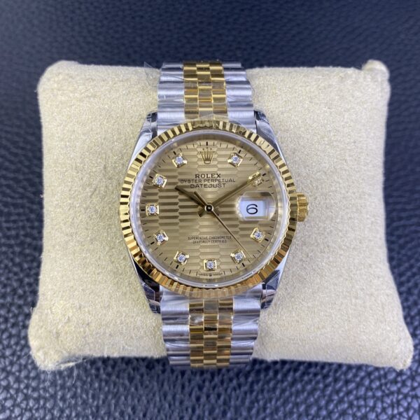 VS Factory Rolex Datejust 36mm Two-Tone Yellow Gold Golden Fluted Motif Diamond Dial Jubilee Bracelet (126233) 1:1 Super Clone – DD3235 Movement
