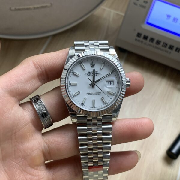 VS Factory Rolex Datejust 41mm Pure White Dial Fluted Bezel Jubilee Bracelet (126334) 1:1 Super Clone – DD3235 Movement