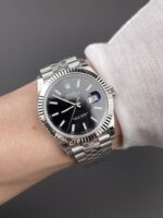 VS Factory Rolex Datejust 41mm Deep Black Dial Fluted Bezel Jubilee Bracelet (126334) 1:1 Super Clone – DD3235 Movement - Image 4