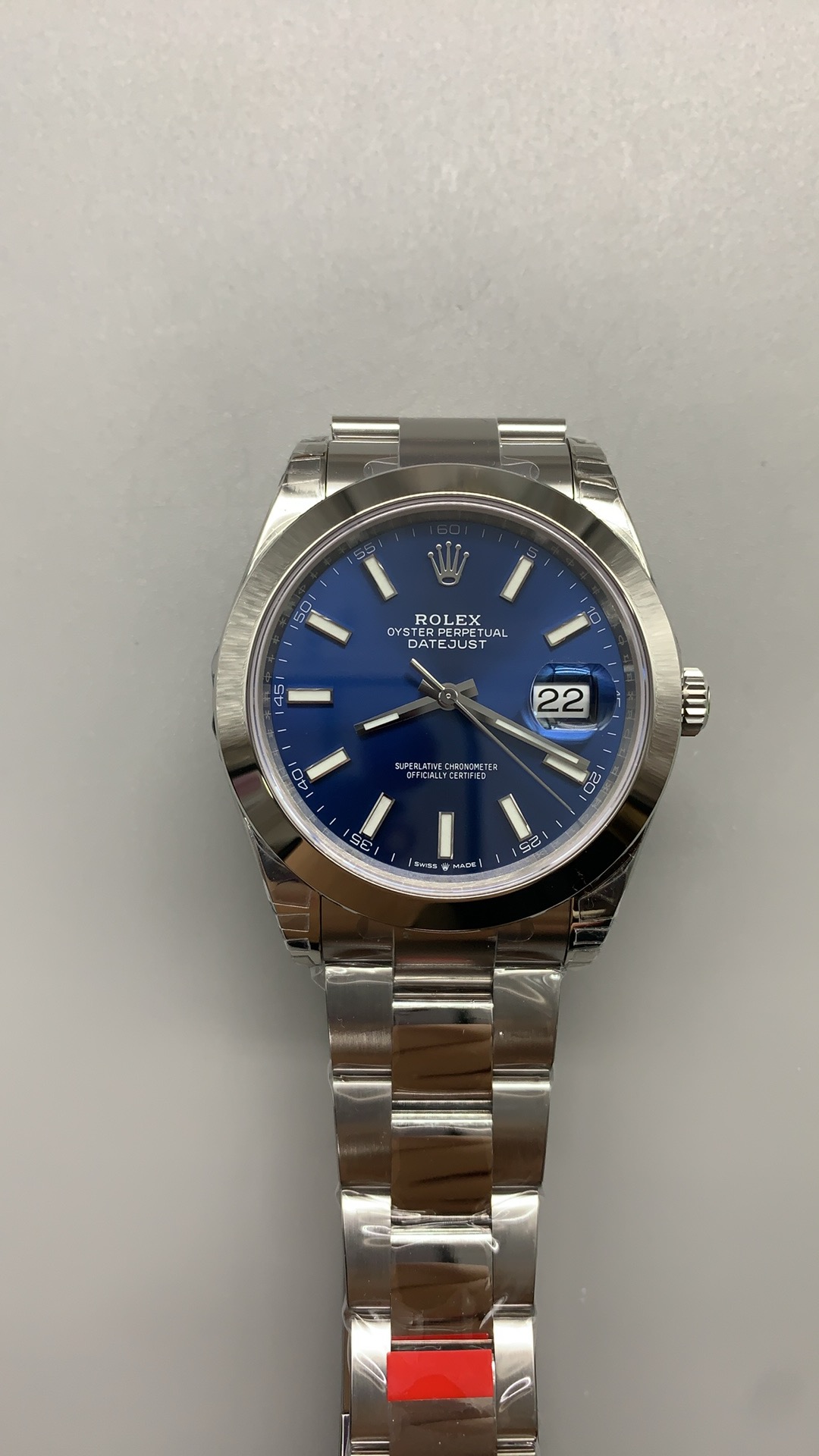 vsf-11978-e7e51d829d-i1740409842863_863_0_0-1 VS Factory Rolex Datejust 41mm Blue Sunburst Dial Smooth Bezel Oyster Bracelet (126300) 1:1 Super Clone – DD3235 Movement - Image 1
