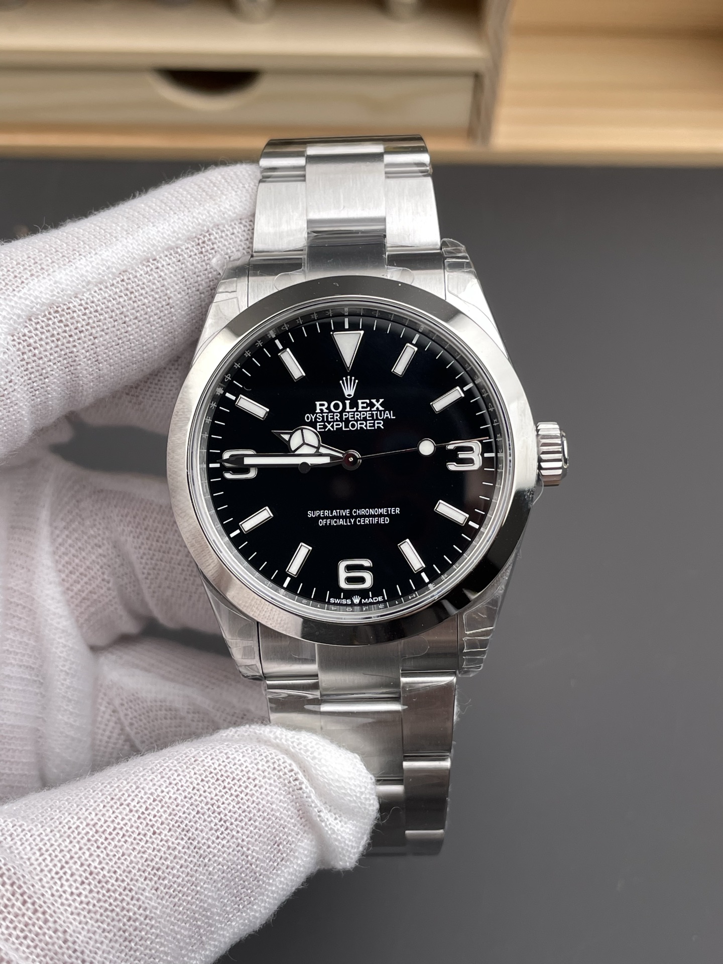 vsf-12479-d9948ee769-i1749384001069_2292_0_1-1 VS Factory Rolex Explorer 40mm Black “3-6-9” Dial Smooth Bezel Oyster Bracelet (224270) 1:1 Super Clone – DD3230 Movement - Image 1