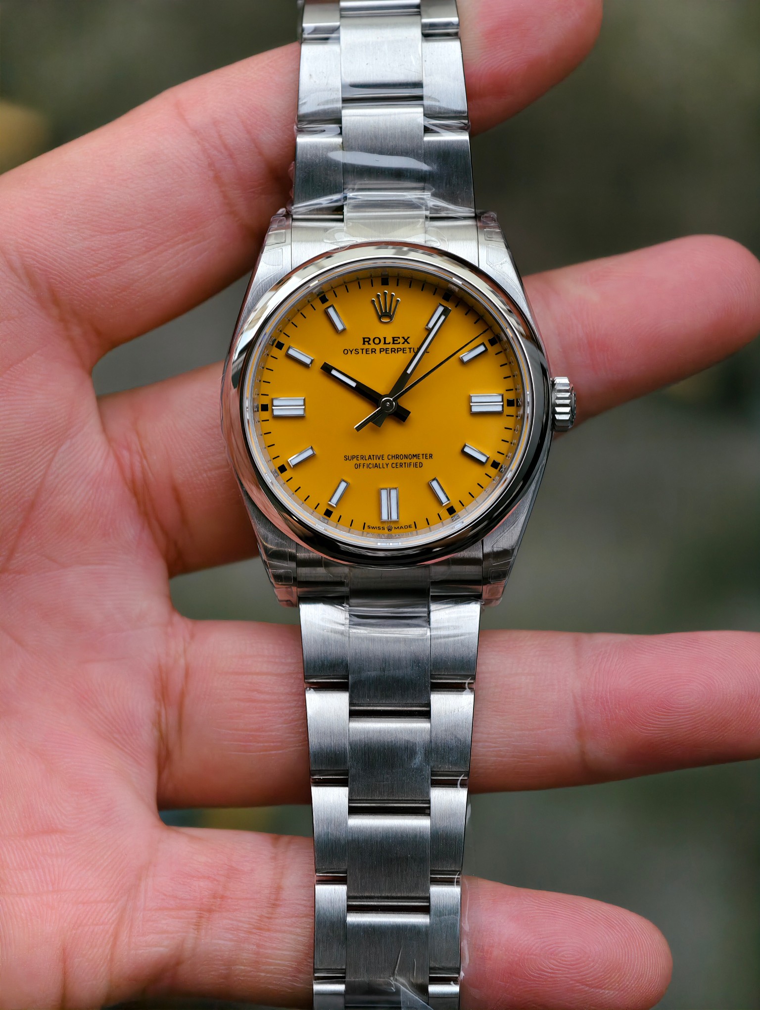 vsf-12575-b2cc9c77de-a1747999527587_3125-1 VS Factory Rolex Oyster Perpetual 36mm Yellow Dial Smooth Bezel Oyster Bracelet (126000) 1:1 Super Clone – DD3230 Movement - Image 1