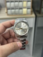 VS Factory Rolex Oyster Perpetual 41mm Silver Sunburst Dial (Gold Accents) Smooth Bezel Oyster Bracelet (124300) 1:1 Super Clone – DD3230 Movement - Image 2