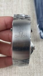 VS Factory Omega Seamaster Diver 300M 42mm Blue Wave Dial Blue Ceramic Bezel Stainless Steel Bracelet (210.30.42.20.03.001) 1:1 Super Clone – DD8800 Movement - Image 6