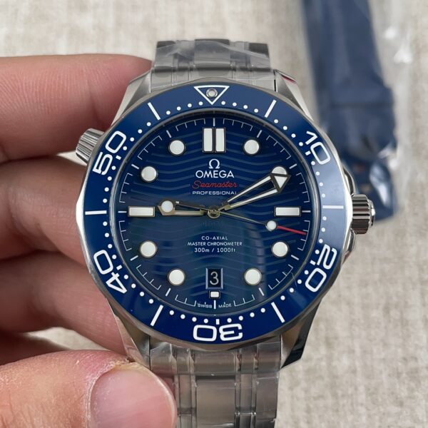 VS Factory Omega Seamaster Diver 300M 42mm Blue Wave Dial Blue Ceramic Bezel Stainless Steel Bracelet (210.30.42.20.03.001) 1:1 Super Clone – DD8800 Movement