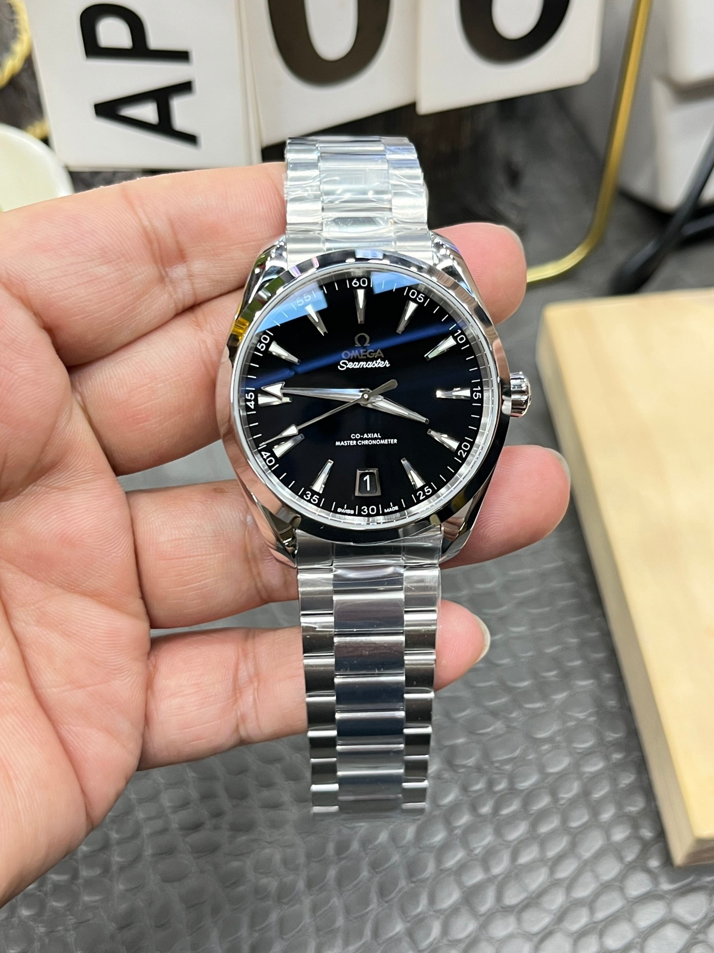 vsf-13167-b3d7823189-a1754671235826_6304-1 VS Factory Omega Seamaster Aqua Terra 150M 41mm Black Lacquer Dial (220.10.41.21.01.002) 1:1 Super Clone – DD8900 Movement - Image 1