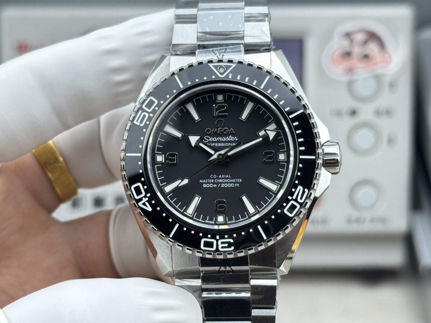 vsf-13188-3907eeb270-cmp_i1771962143920_1971_0_0-1 VS Factory Omega Seamaster Planet Ocean 600M 43.5mm Black Dial Black Ceramic Bezel (215.30.44.21.01.001) 1:1 Super Clone – DD8900 Movement - Image 1