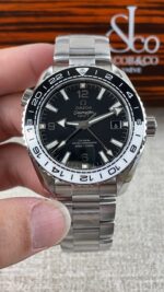 VS Factory Omega Seamaster Planet Ocean 600M GMT 43.5mm “Tai Chi” Black/White Bezel (215.30.44.22.01.001) 1:1 Super Clone – DD8906 Movement - Image 3