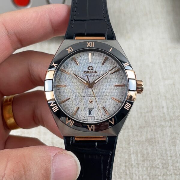 VS Factory Omega Constellation 41mm Two-Tone Sedna Gold Black Ceramic Bezel Silk Dial (131.23.41.21.06.002) 1:1 Super Clone – DD8900 Movement
