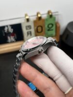 VS Factory Omega Seamaster Aqua Terra 150M 38mm “Shades” Pink Dial (220.10.38.20.10.003)1:1 Super Clone – DD8800 Movement - Image 4