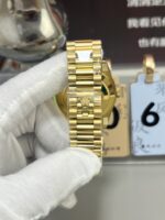 VS Factory Rolex Day-Date 40 Yellow Gold Green Roman Dial (228238) V2 1:1 Super Clone – DD3255 Movement - Image 7