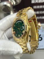 VS Factory Rolex Day-Date 40 Yellow Gold Green Roman Dial (228238) V2 1:1 Super Clone – DD3255 Movement - Image 3