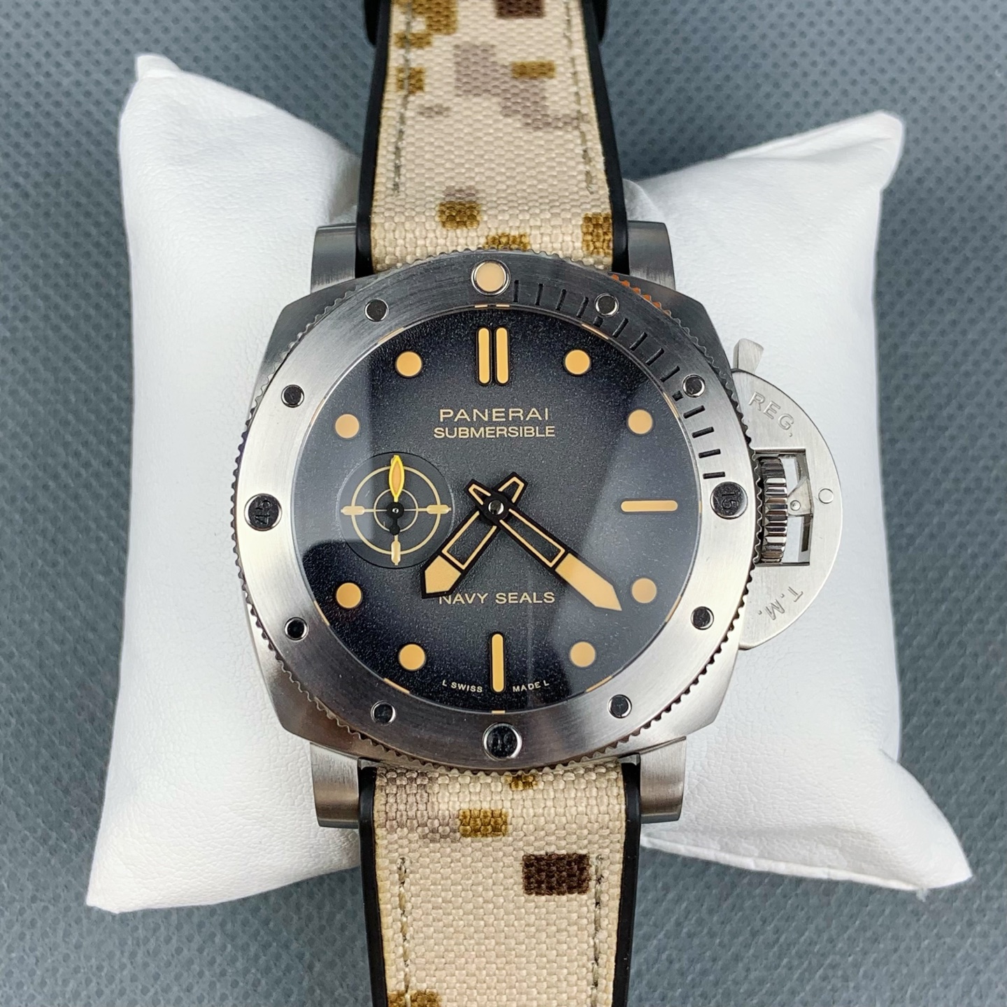 vsf-14634-9c5295e504-i1761904175460_8757_0_0-1 VS Factory Panerai Submersible GMT Navy SEALs 44mm PAM01323 1:1 Super Clone – DDP.900/GMT Movement - Image 1