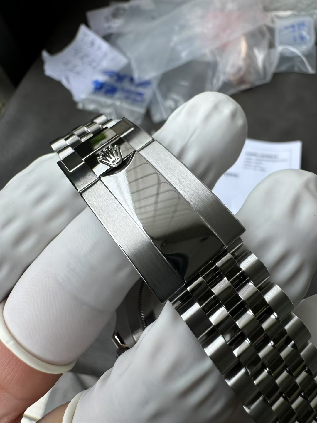 Macro view of the VSF folding Oysterlock safety clasp with high-polish center panel and embossed crown